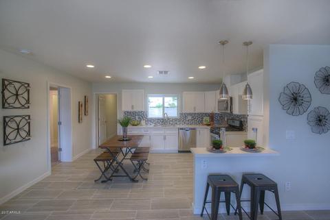 2135 W Fairmount Ave, Phoenix, AZ 85015 photo 5