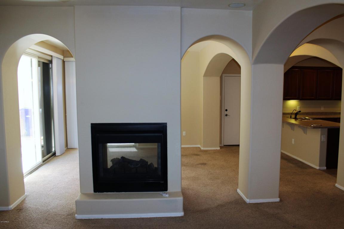 4758 E Woodside Way, Gilbert, AZ 85297 photo 5