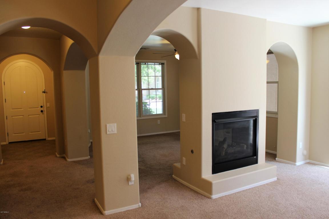 4758 E Woodside Way, Gilbert, AZ 85297 photo 6