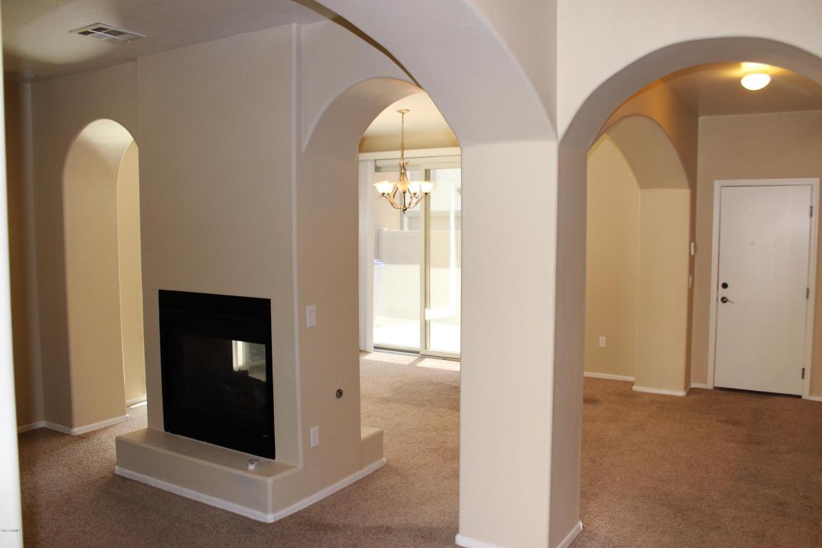 4758 E Woodside Way, Gilbert, AZ 85297 photo 4