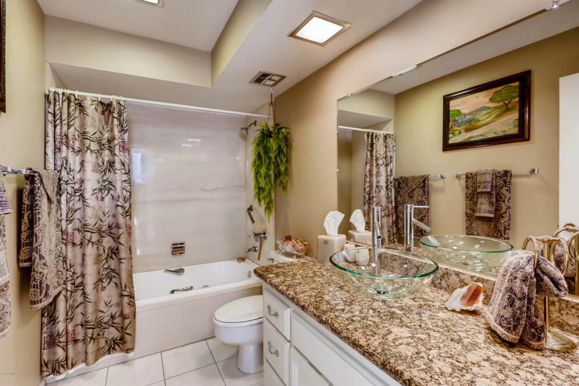108 E Calavar Rd, Phoenix, AZ 85022 photo 24
