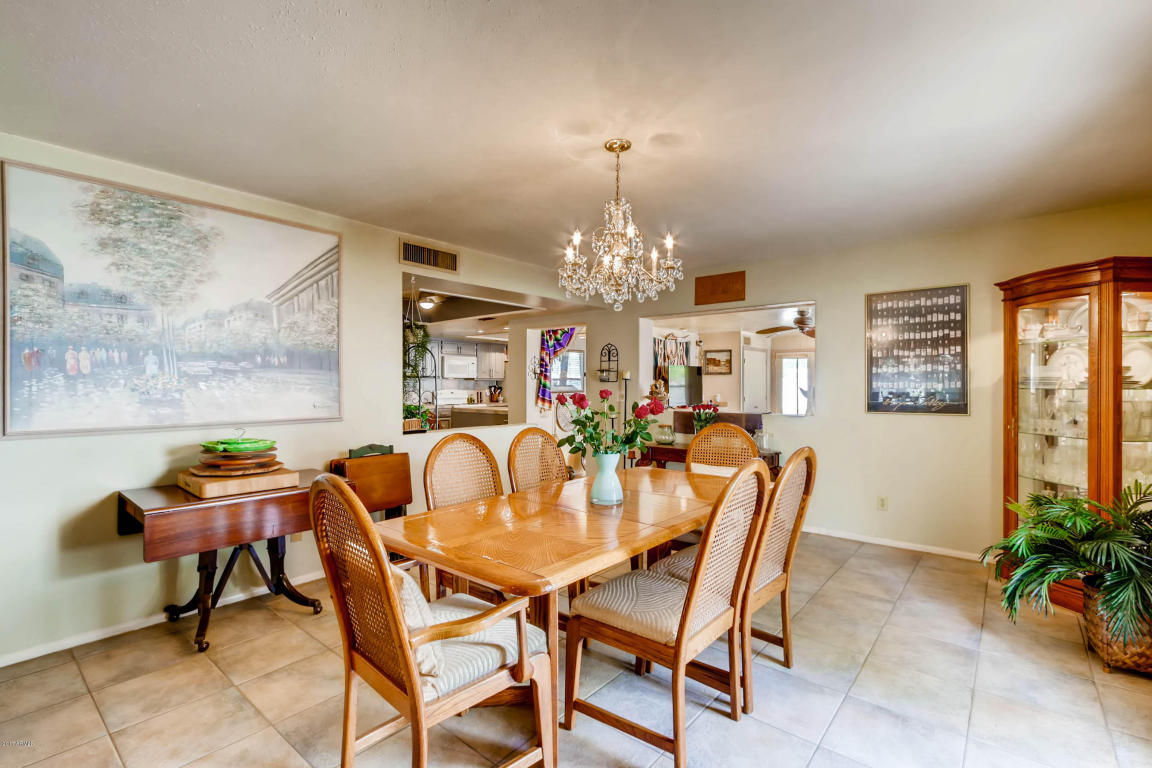 108 E Calavar Rd, Phoenix, AZ 85022 photo 9
