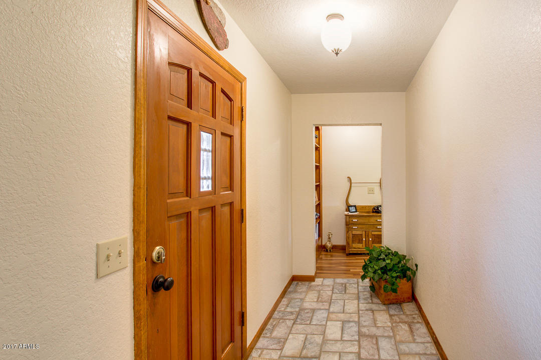 6531 E Holly Dr, Mesa, AZ 85215 photo 5