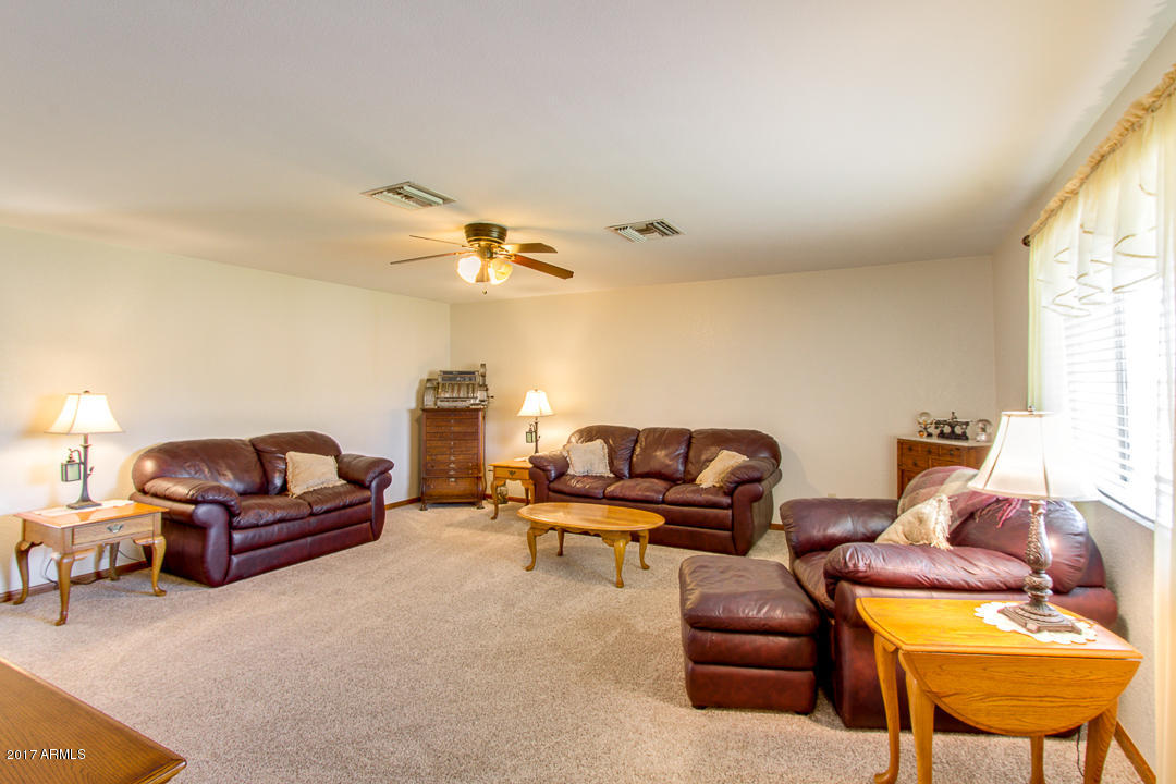 6531 E Holly Dr, Mesa, AZ 85215 photo 7