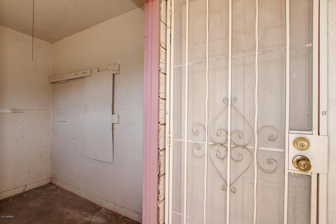 307 W Dobbins Rd, Phoenix, AZ 85041 photo 22