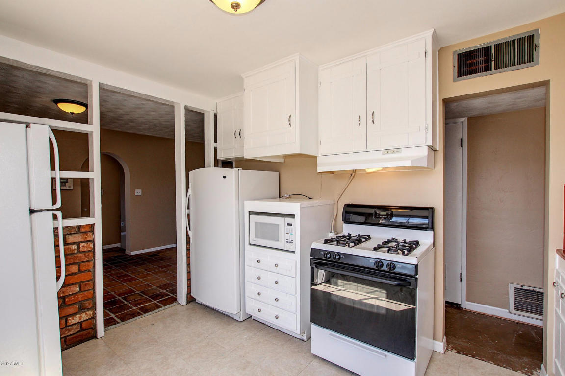 307 W Dobbins Rd, Phoenix, AZ 85041 photo 11
