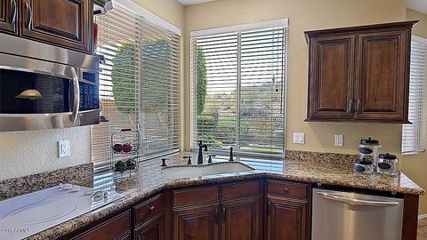 749 E Mountain Sky Ave, Phoenix, AZ 85048 photo 4