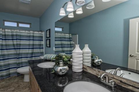 7231 S 17th Dr, Phoenix, AZ 85041 photo 13