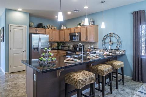 7231 S 17th Dr, Phoenix, AZ 85041 photo 3