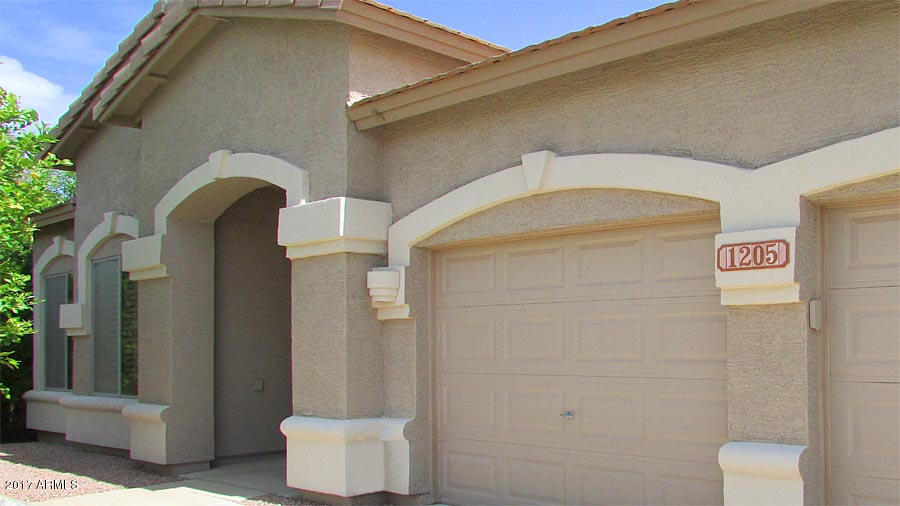 1205 S Sandstone St, Gilbert, AZ 85296 photo 3