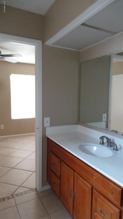 4713 N 76th Dr, Phoenix, AZ 85033 photo 10