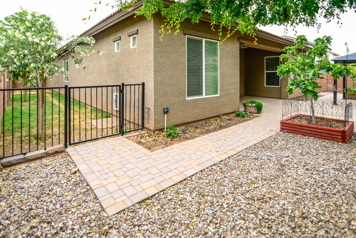 3570 E Comstock Dr, Gilbert, AZ 85296 photo 13