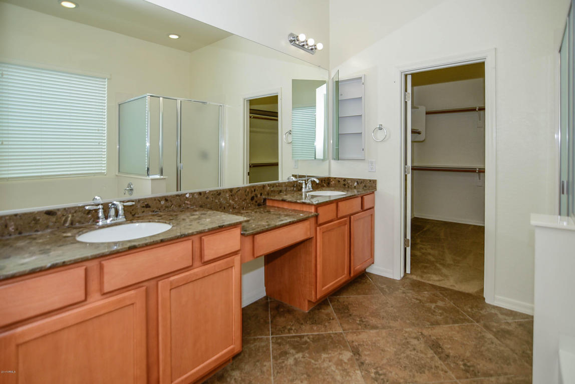 3570 E Comstock Dr, Gilbert, AZ 85296 photo 6