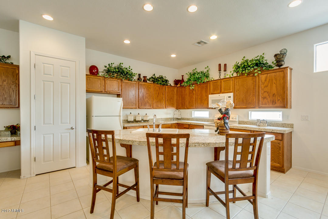 4225 E Narrowleaf Dr, Gilbert, AZ 85298 photo 12