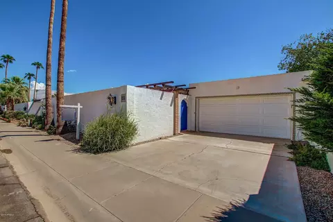 2031 E Bishop Dr, Tempe, AZ 85282