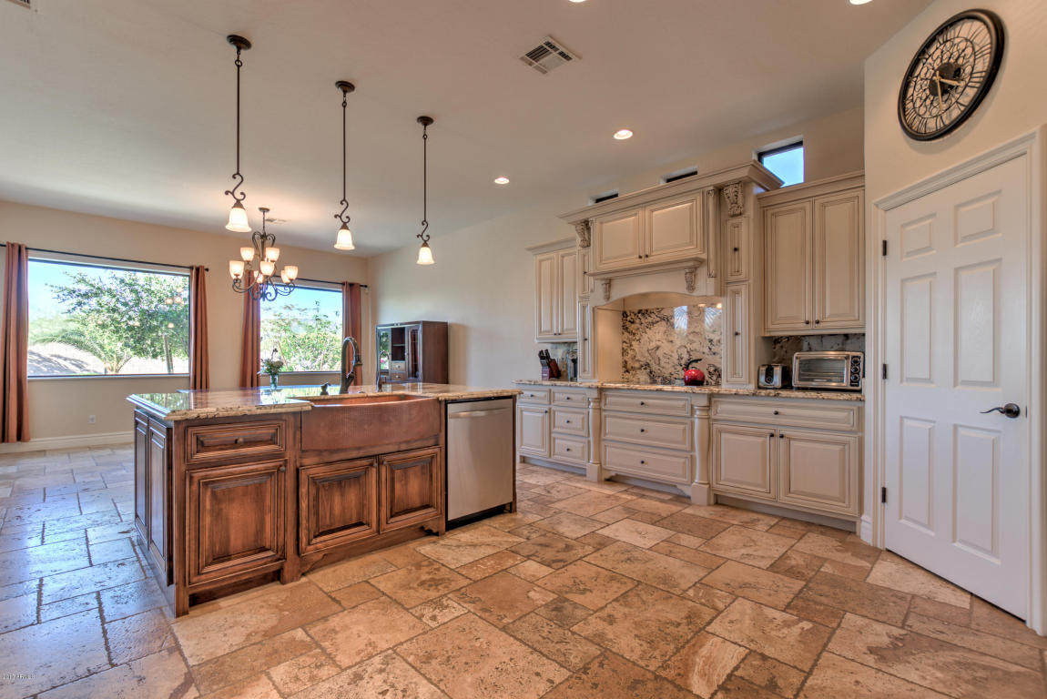 11328 Enrose St, Mesa, AZ 85207 photo 4