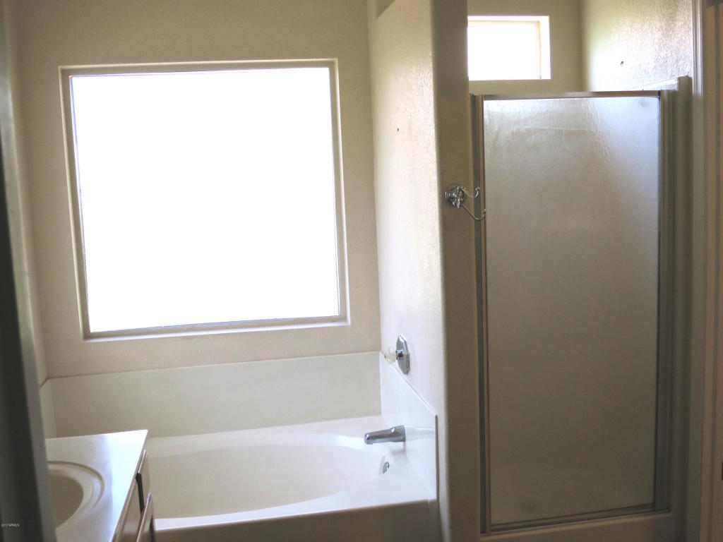 320 W Gail Dr, Gilbert, AZ 85233 photo 9