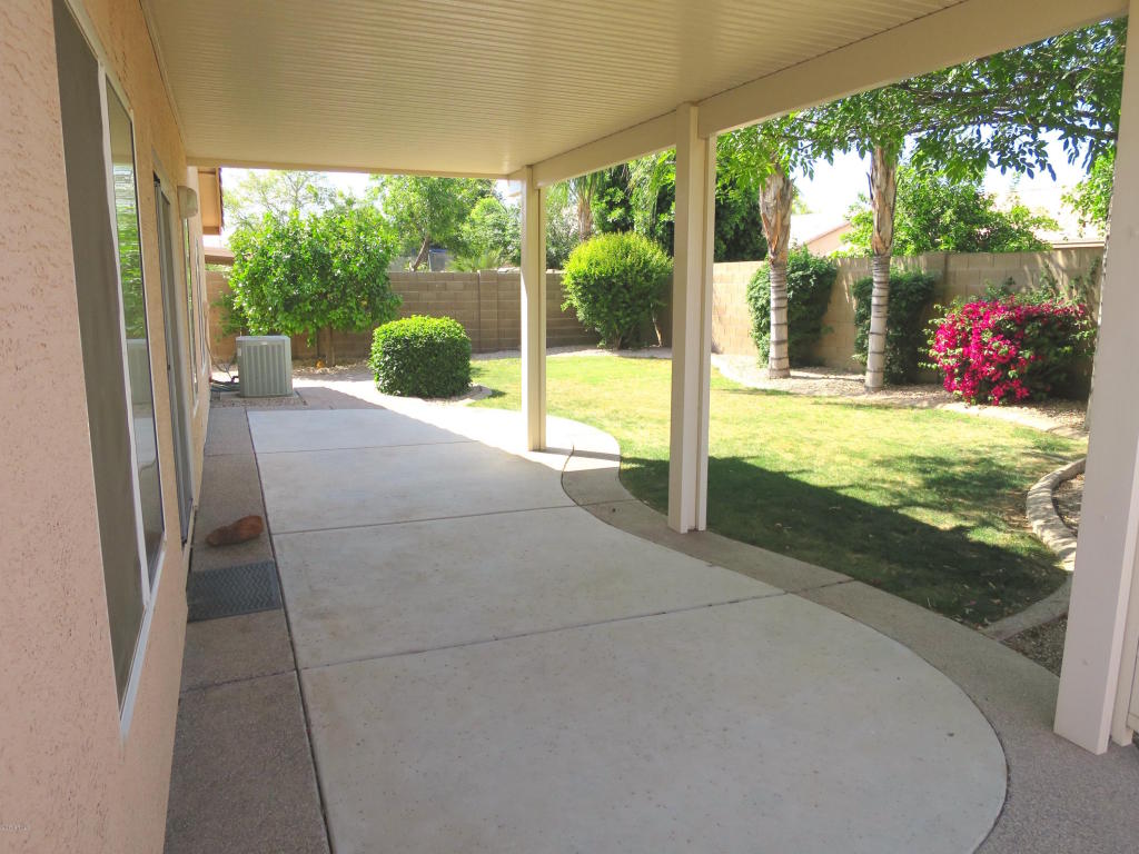 320 W Gail Dr, Gilbert, AZ 85233 photo 13