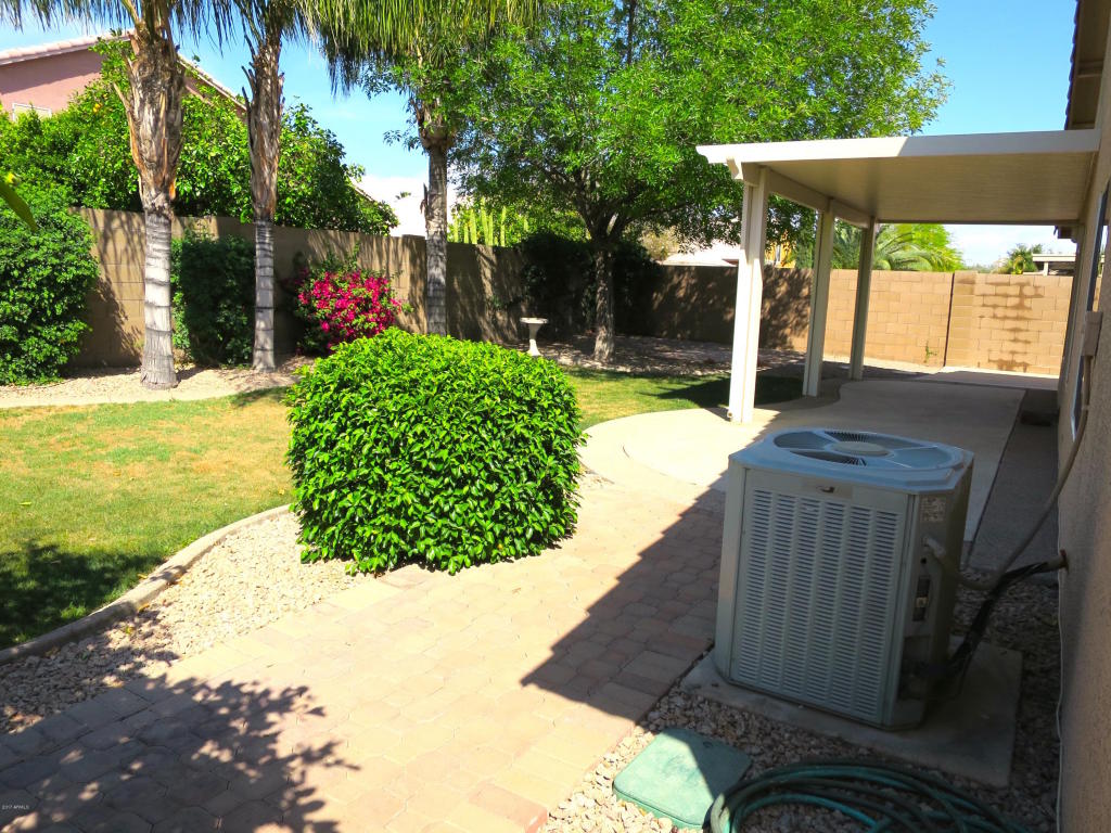 320 W Gail Dr, Gilbert, AZ 85233 photo 14
