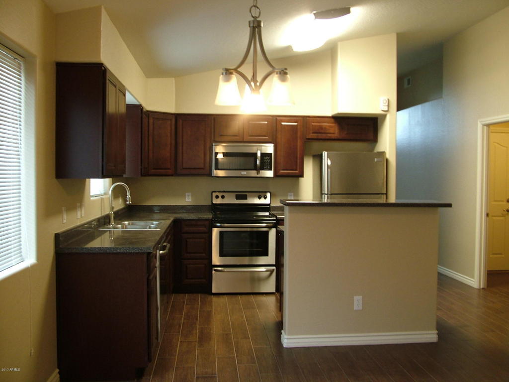 2437 W Maricopa St, Phoenix, AZ 85009 photo 2