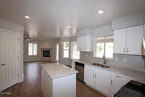 11516 E Decatur St, Mesa, AZ 85207 photo 2