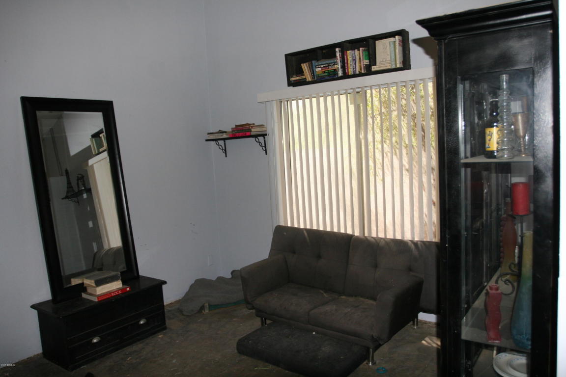 1610 E Sandra Ter, Phoenix, AZ 85022 photo 2