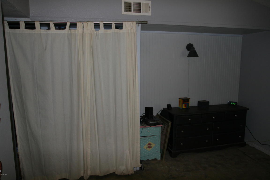 1610 E Sandra Ter, Phoenix, AZ 85022 photo 6