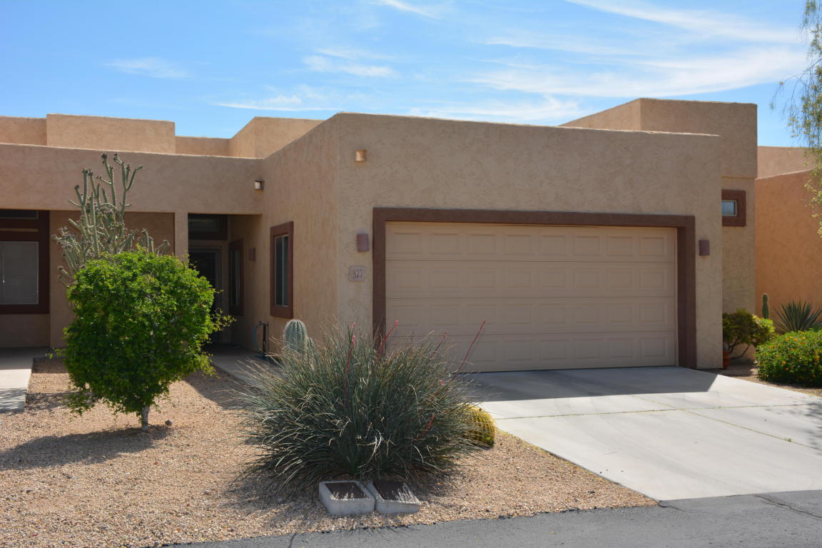 877 S Apache Dream Way, Apache Junction, AZ 85120 photo 1
