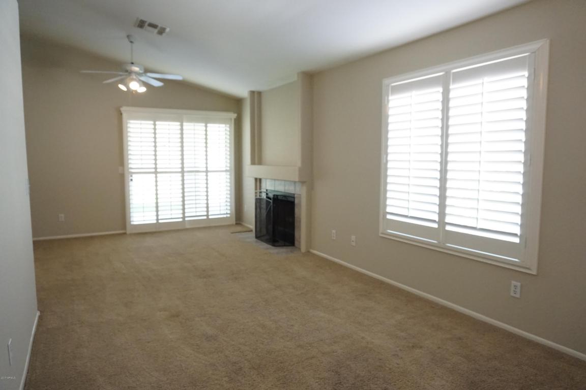 2030 E Glenhaven Dr, Phoenix, AZ 85048 photo 4