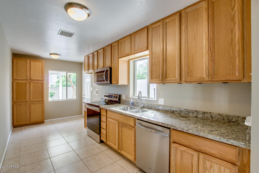 1213 E Yucca St, Phoenix, AZ 85020 photo 8