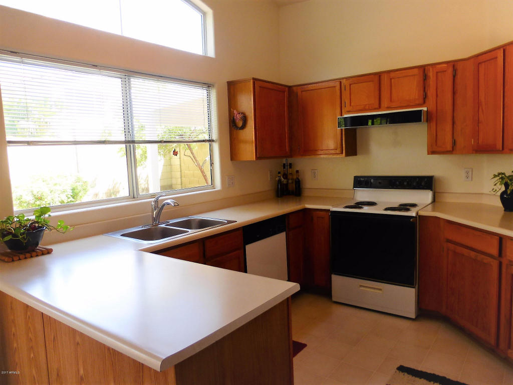 1338 E Angela Dr, Phoenix, AZ 85022 photo 8