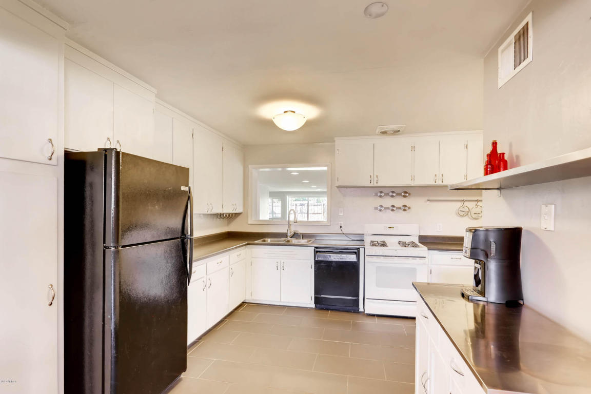 1024 E Tuckey Ln, Phoenix, AZ 85014 photo 10