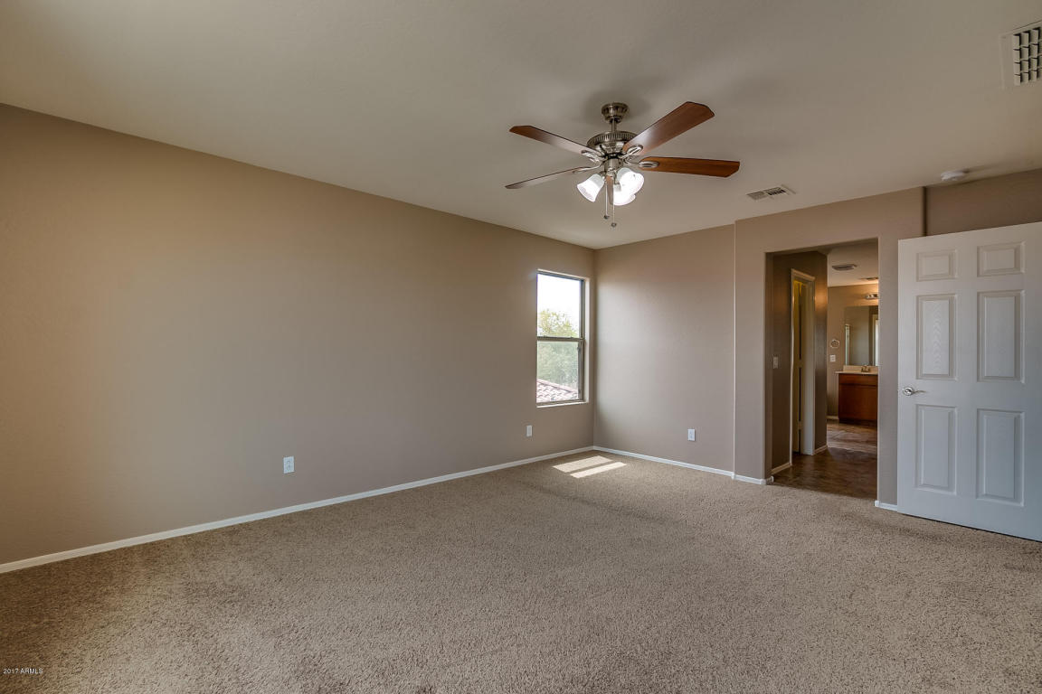 2917 S 74th Dr, Phoenix, AZ 85043 photo 8
