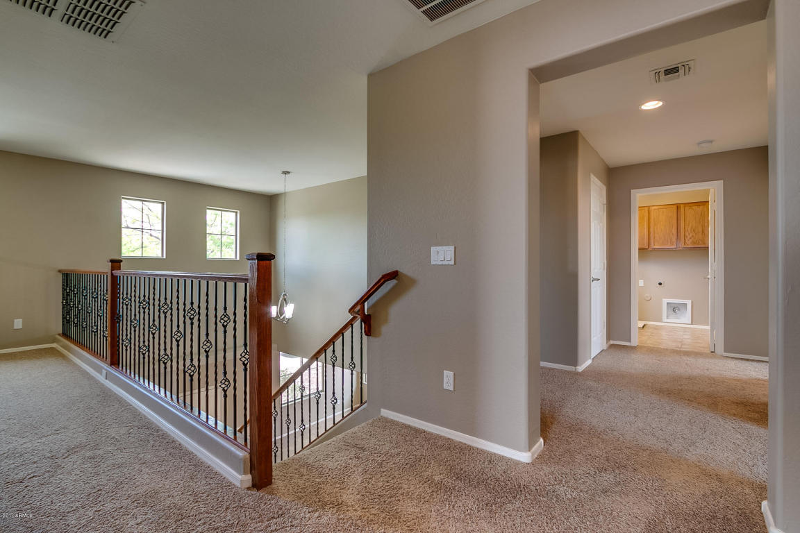 2917 S 74th Dr, Phoenix, AZ 85043 photo 7