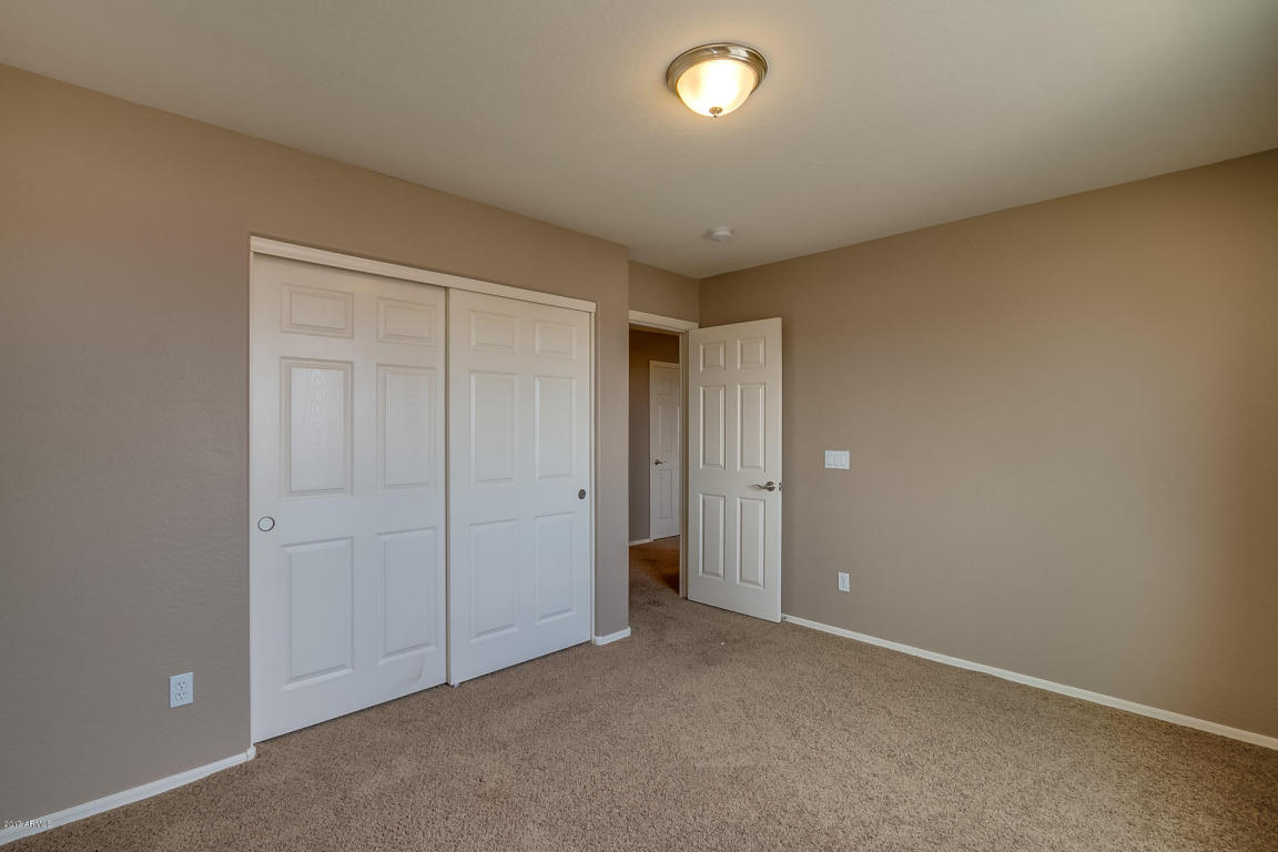 2917 S 74th Dr, Phoenix, AZ 85043 photo 13