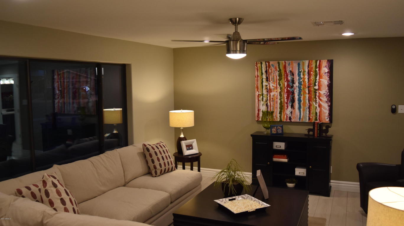 1104 E Diamond Dr, Tempe, AZ 85283 photo 9