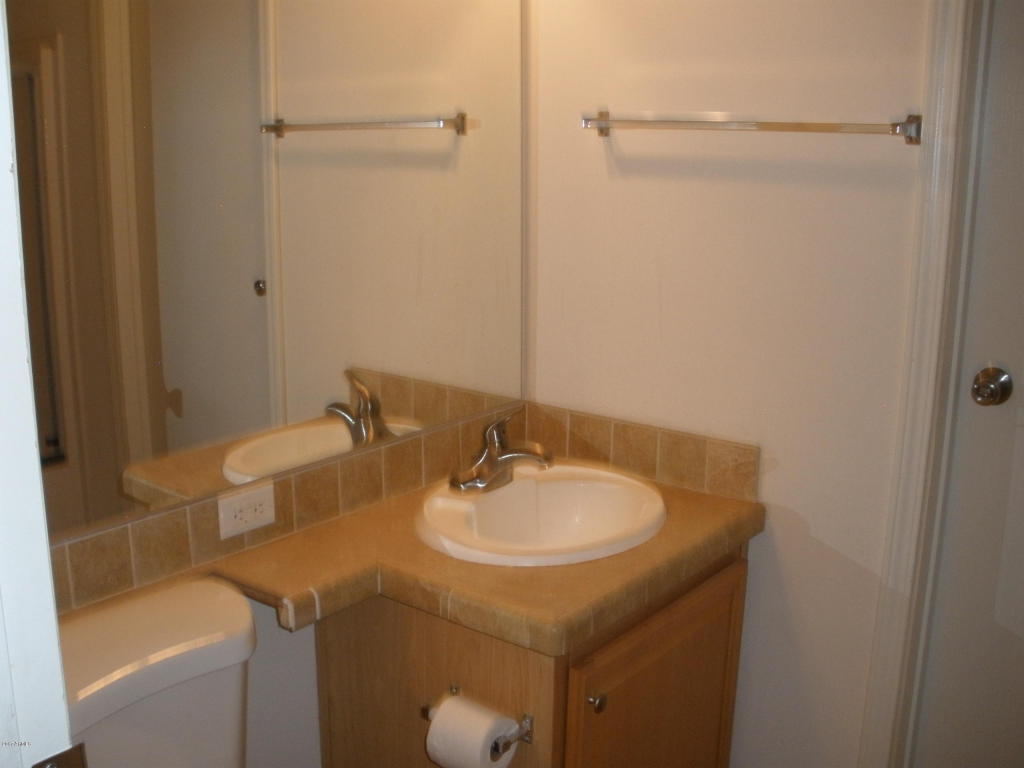 2854 Star Path, Overgaard, AZ 85933 photo 12
