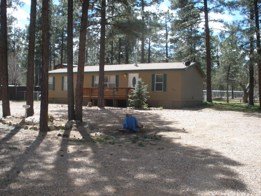 2854 Star Path, Overgaard, AZ 85933 photo 1