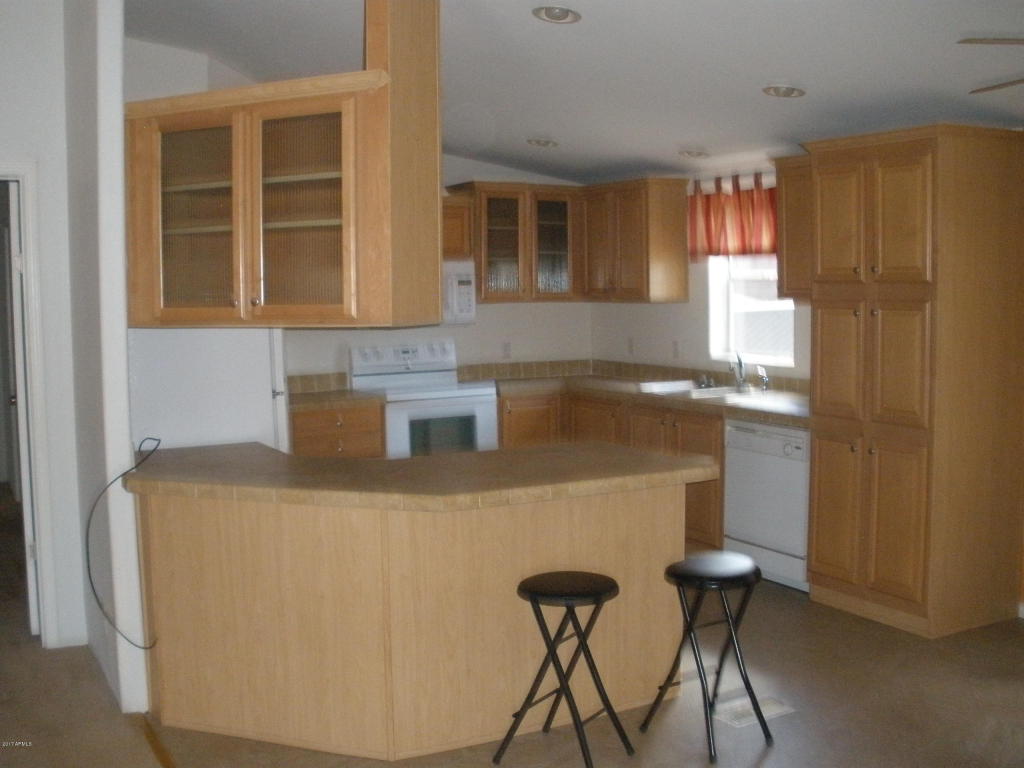 2854 Star Path, Overgaard, AZ 85933 photo 16