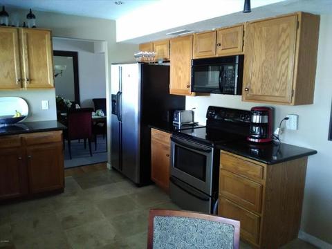 2138 E Winchcomb Dr, Phoenix, AZ 85022 photo 9