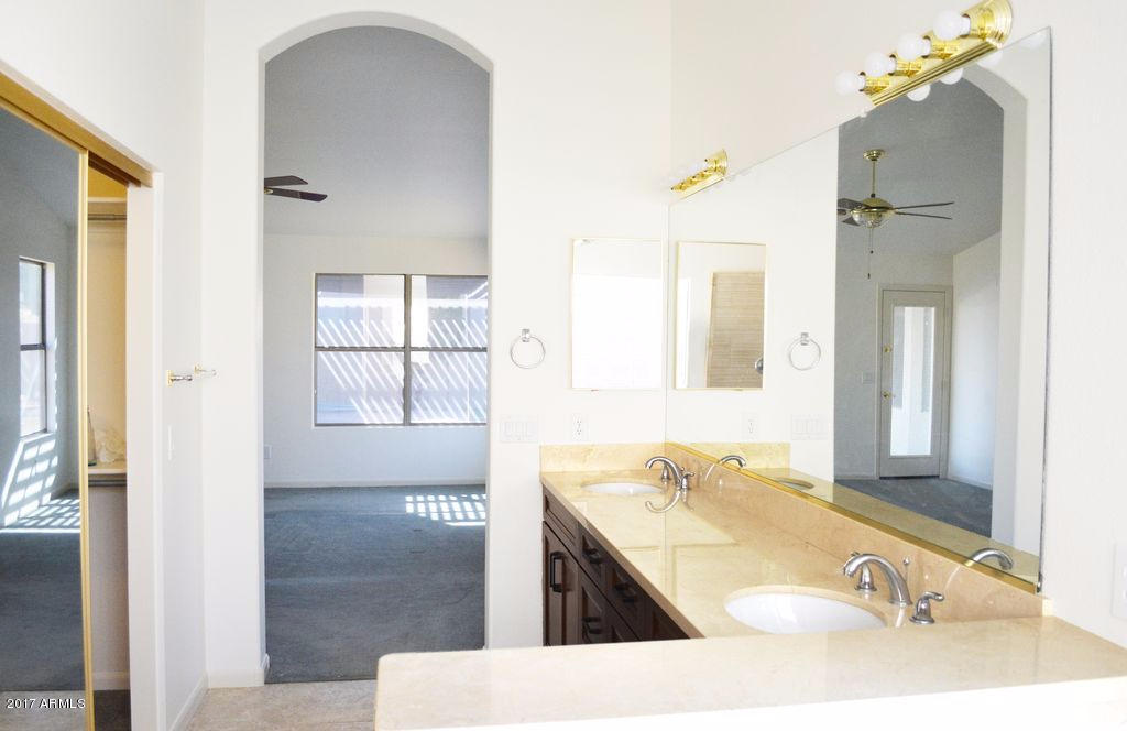 914 E Betsy Ln, Gilbert, AZ 85296 photo 28