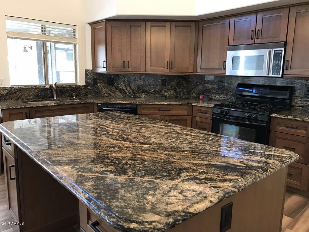914 E Betsy Ln, Gilbert, AZ 85296 photo 8