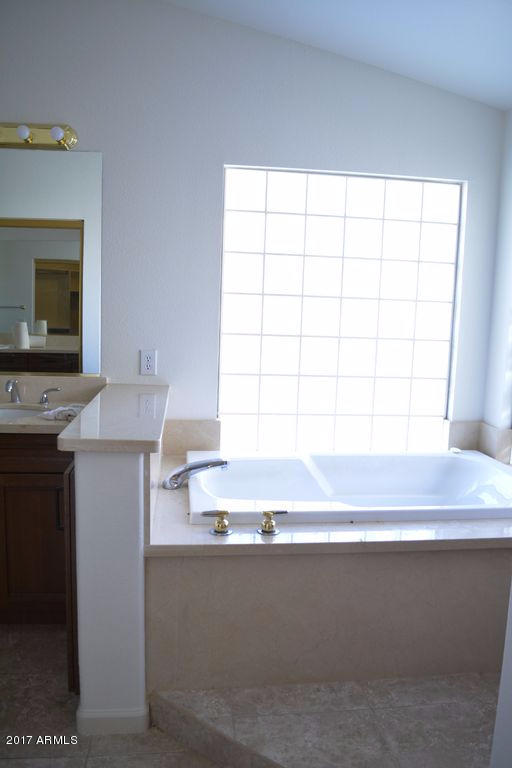 914 E Betsy Ln, Gilbert, AZ 85296 photo 27
