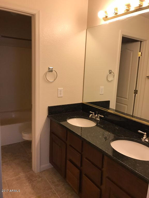 914 E Betsy Ln, Gilbert, AZ 85296 photo 20