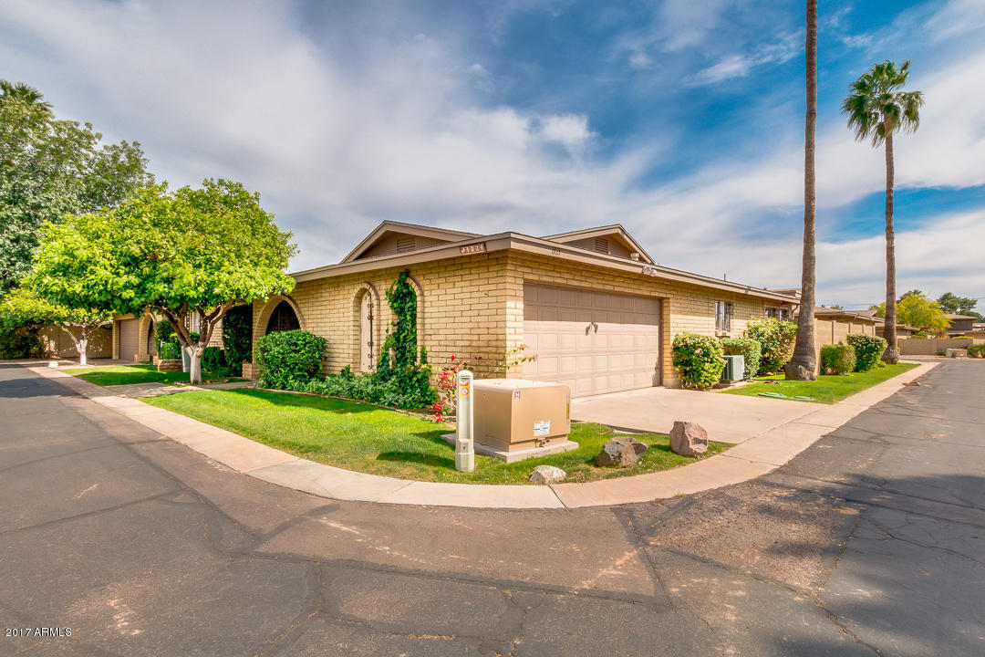 1021 E Marlette Ave, Phoenix, AZ 85014 photo 4