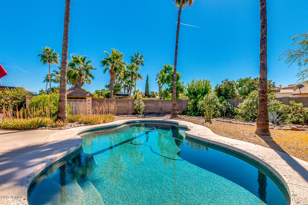 2901 E Claire Dr, Phoenix, AZ 85032 photo 34