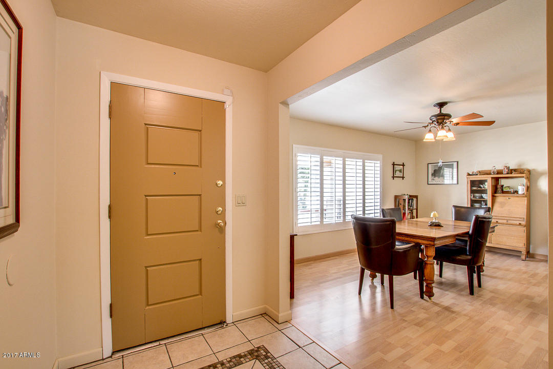 2901 E Claire Dr, Phoenix, AZ 85032 photo 15