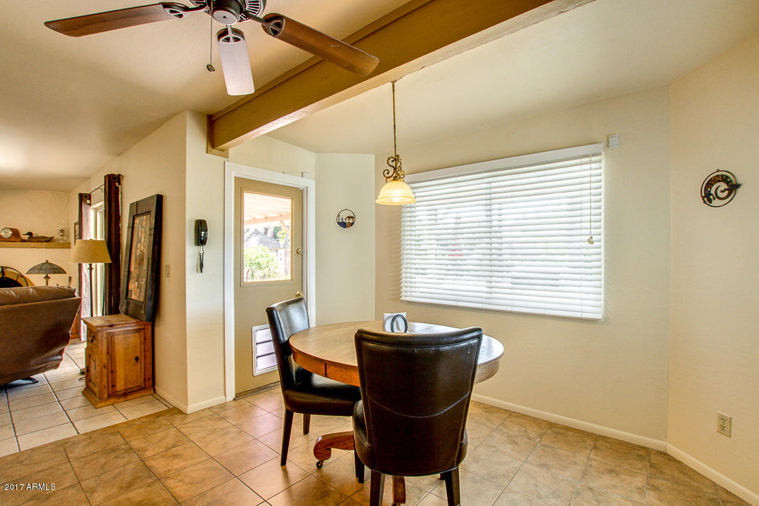 2901 E Claire Dr, Phoenix, AZ 85032 photo 11