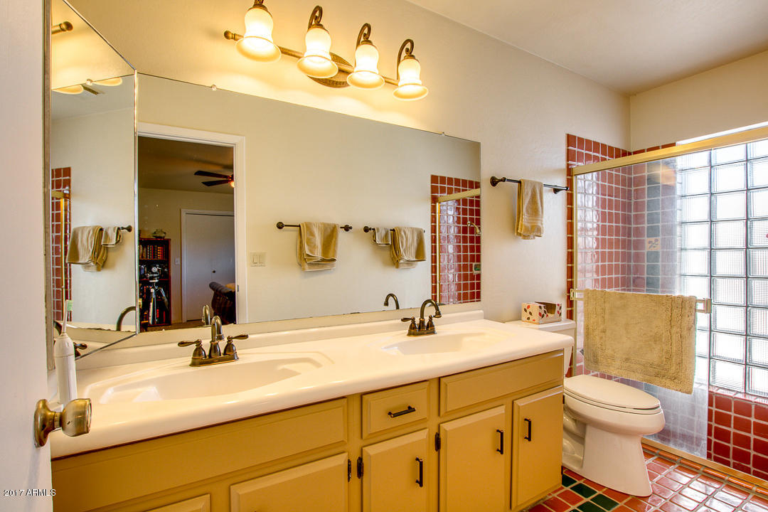 2901 E Claire Dr, Phoenix, AZ 85032 photo 22