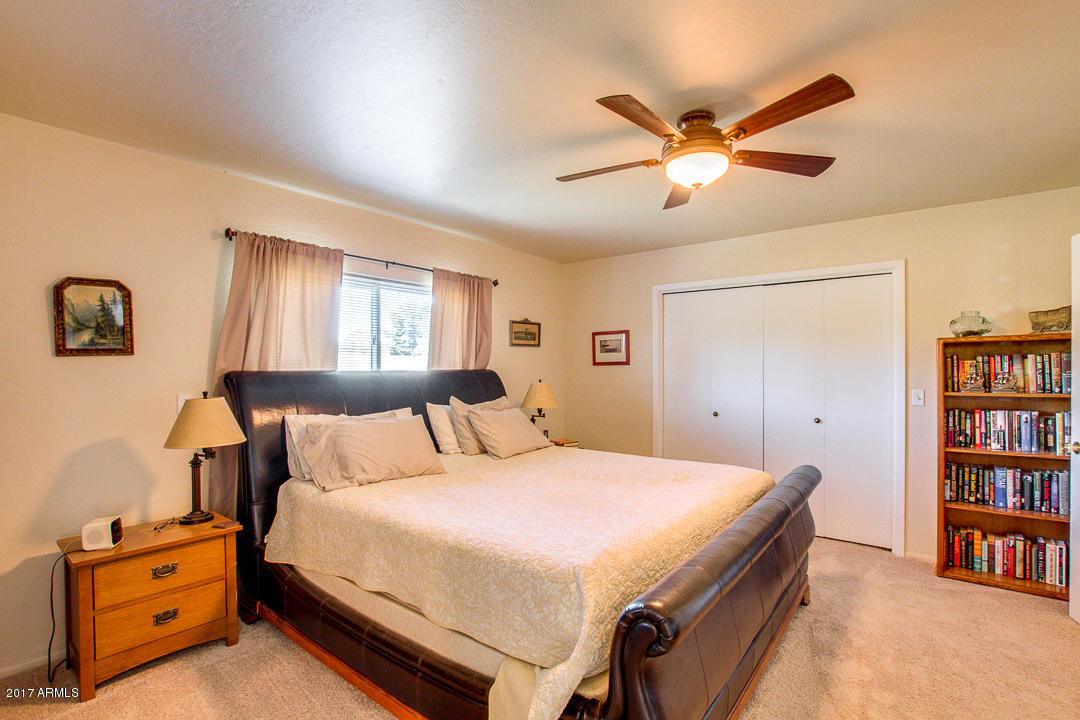 2901 E Claire Dr, Phoenix, AZ 85032 photo 19
